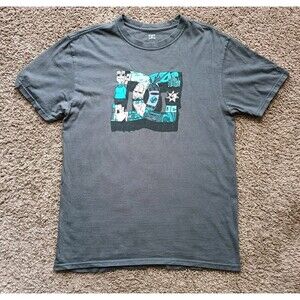 Y2K DC Shoes T-Shirt  Men's Medium Gray Short Sleeve